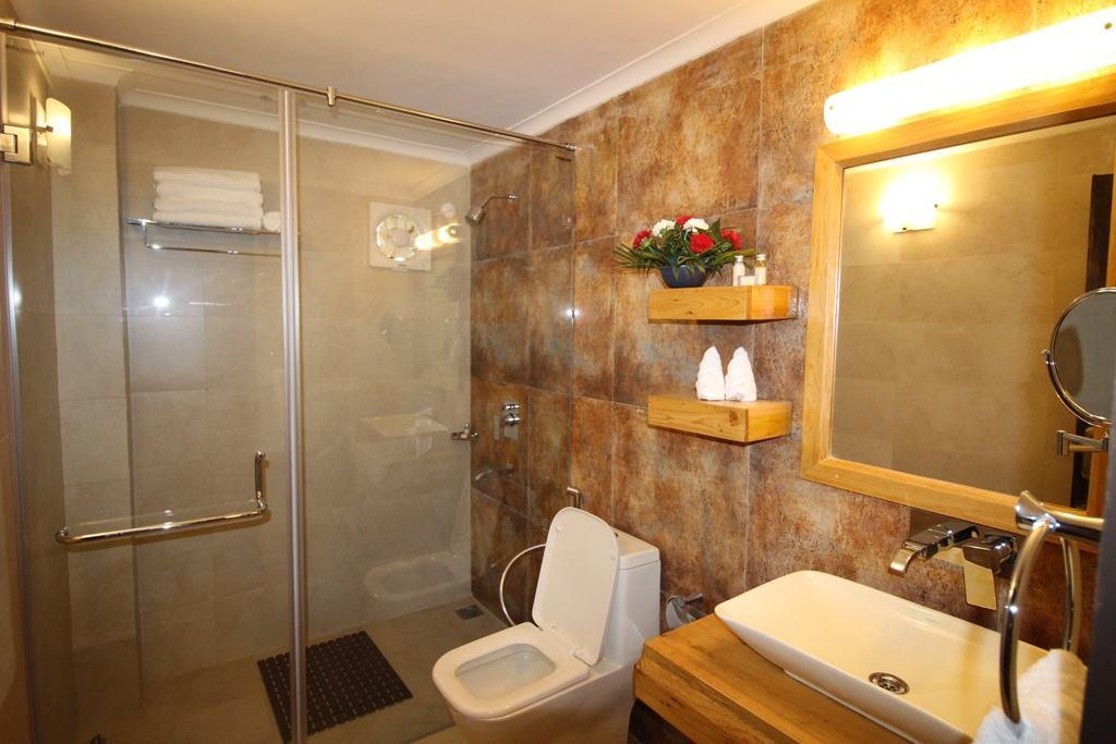 The Oaktree House Hotel Shimla Exterior photo