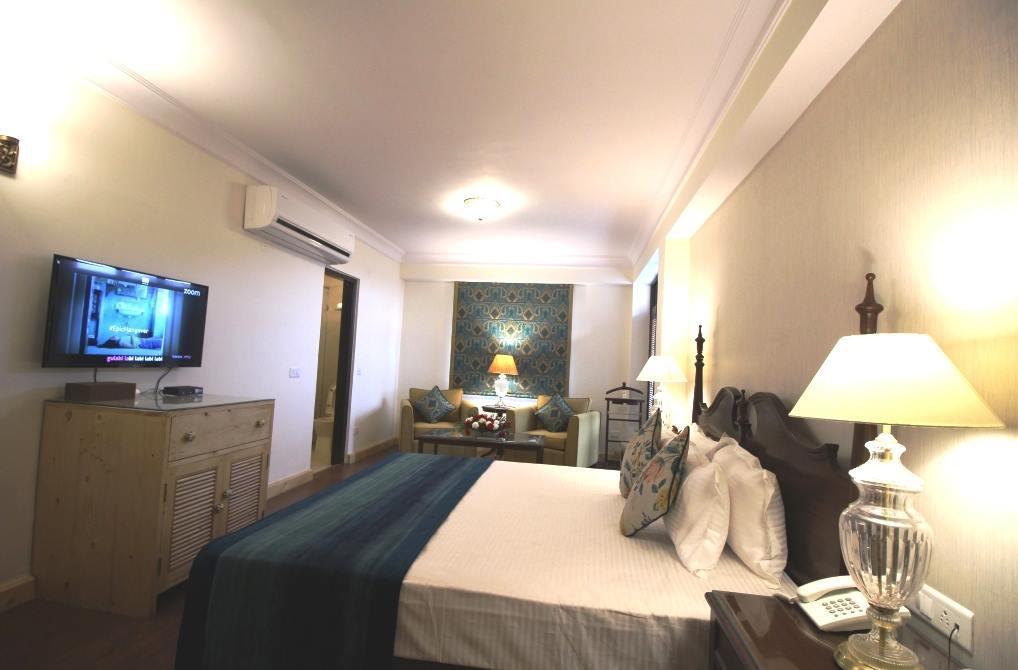 The Oaktree House Hotel Shimla Exterior photo