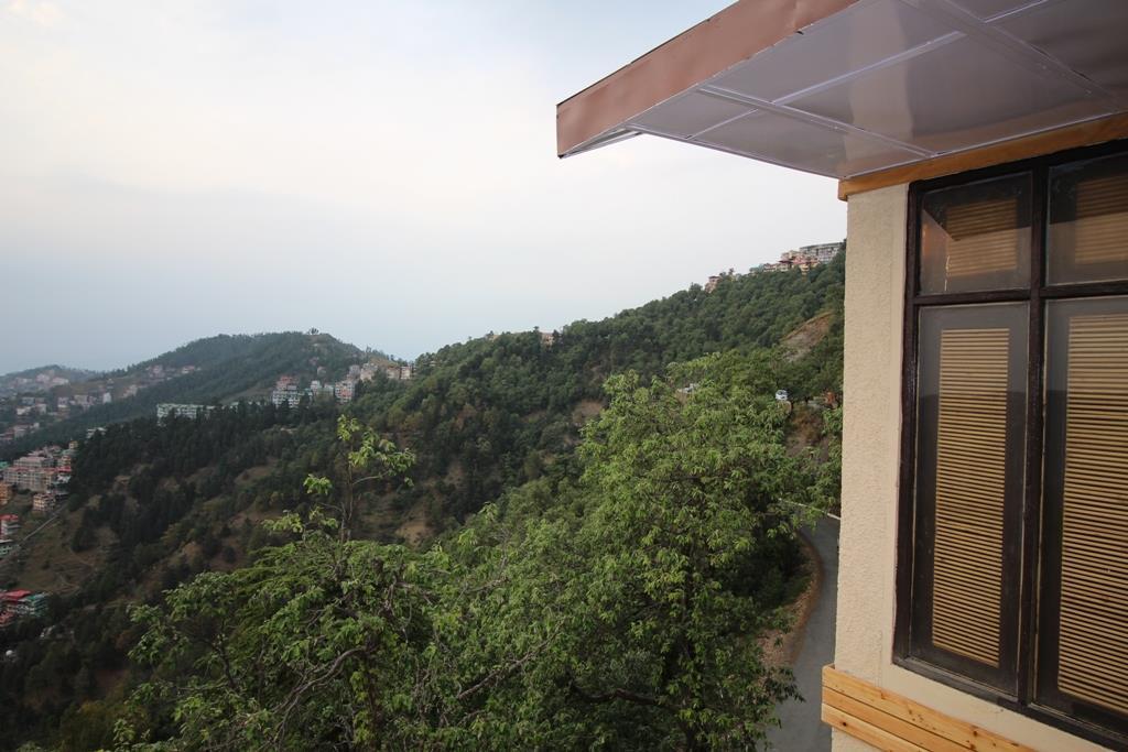 The Oaktree House Hotel Shimla Exterior photo