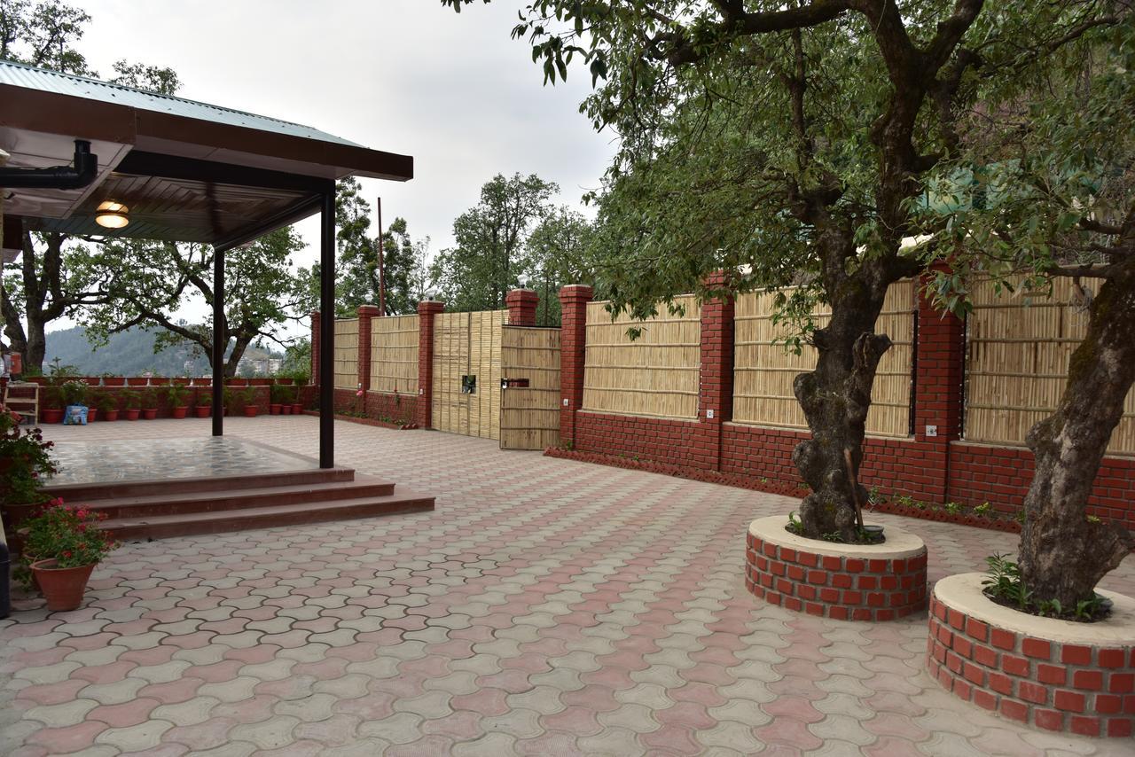 The Oaktree House Hotel Shimla Exterior photo